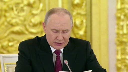 Владимир Путин указал на провал в демографической политике и потребовал срочно усилить все меры поддержки