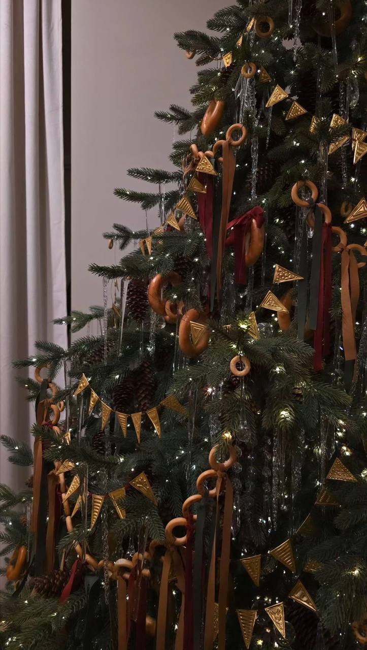 Если вы ещё не успели нарядить ёлку — мы собрали тренды для вас: Если вы ещё не успели нарядить ёлку — мы собрали тренды для вас: