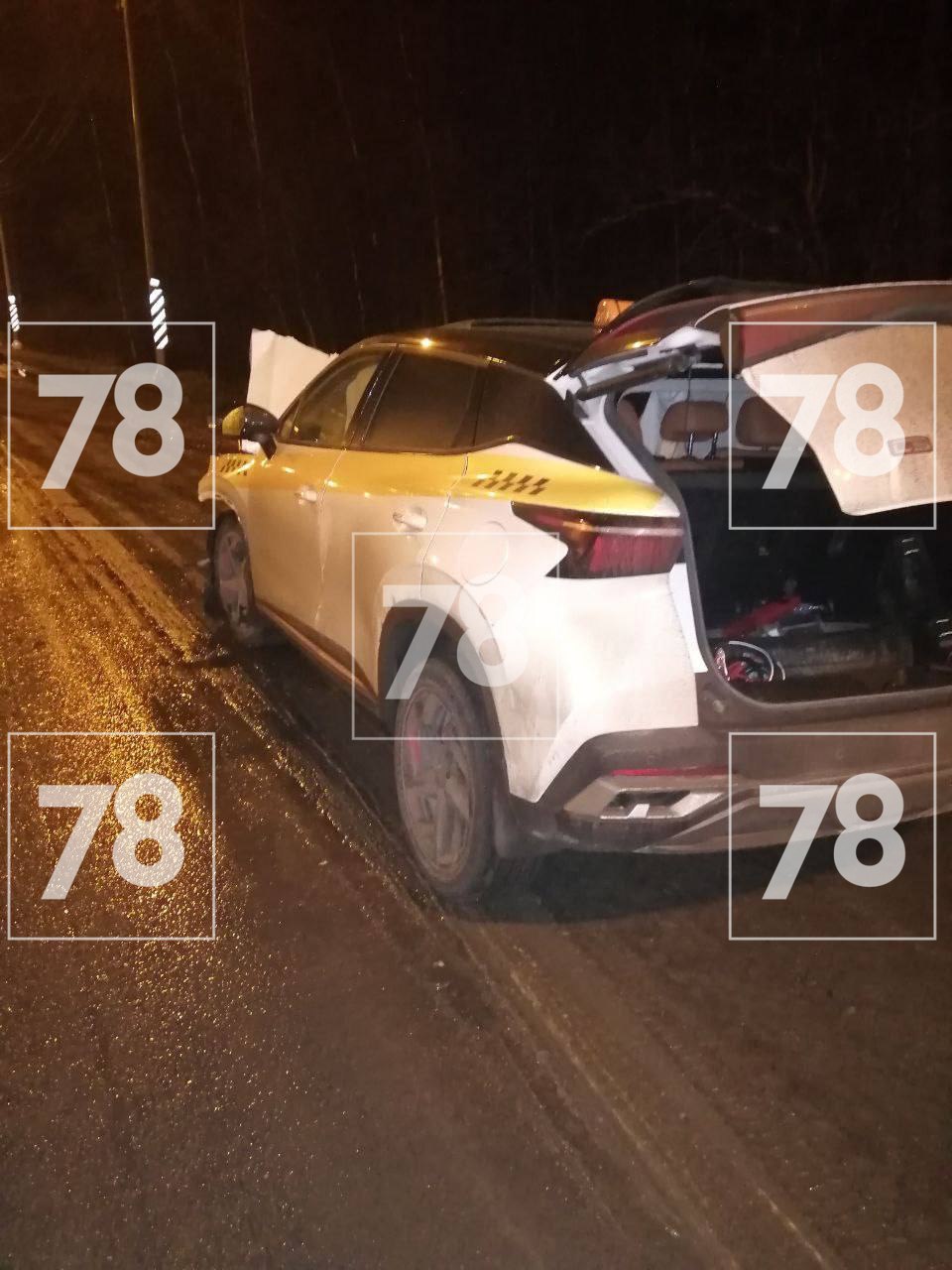 Массовая авария произошла на «Коле»: один человек серьезно пострадал Массовая авария произошла на «Коле»: один человек серьезно пострадал