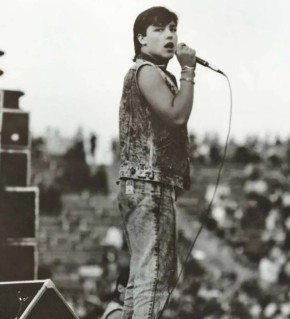 МАЛЬЧИК, ГОВОРИВШИЙ С НЕБОМ