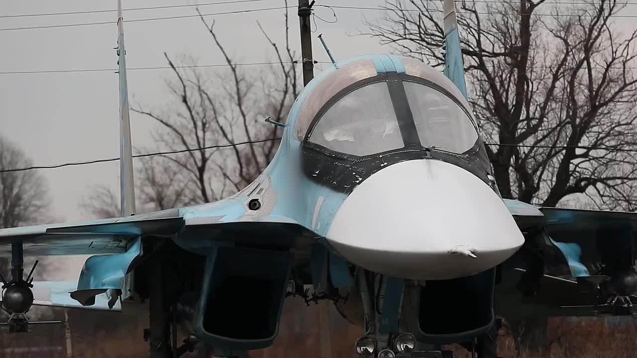 Боевой вылет истребителя-бомбардировщика Су-34 с боевой нагрузкой из четырёх ОФАБ-250-270 с УМПК в зоне ответственности группировки войск «Восток»