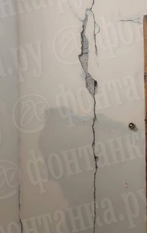 Доходный дом А. А. Каплуна на Каменноостровском проспекте покрывается трещинами Доходный дом А. А. Каплуна на Каменноостровском проспекте покрывается трещинами