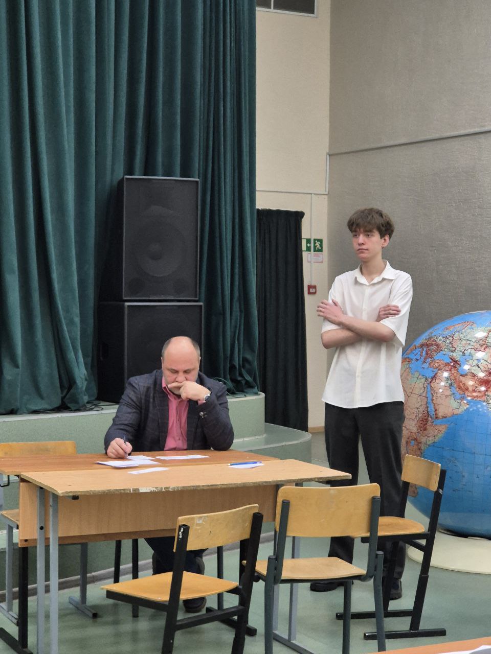 Команда избирательных комиссий Волосовского района «Выбор» вновь приняла участие в игре "Что? Где? Когда?"