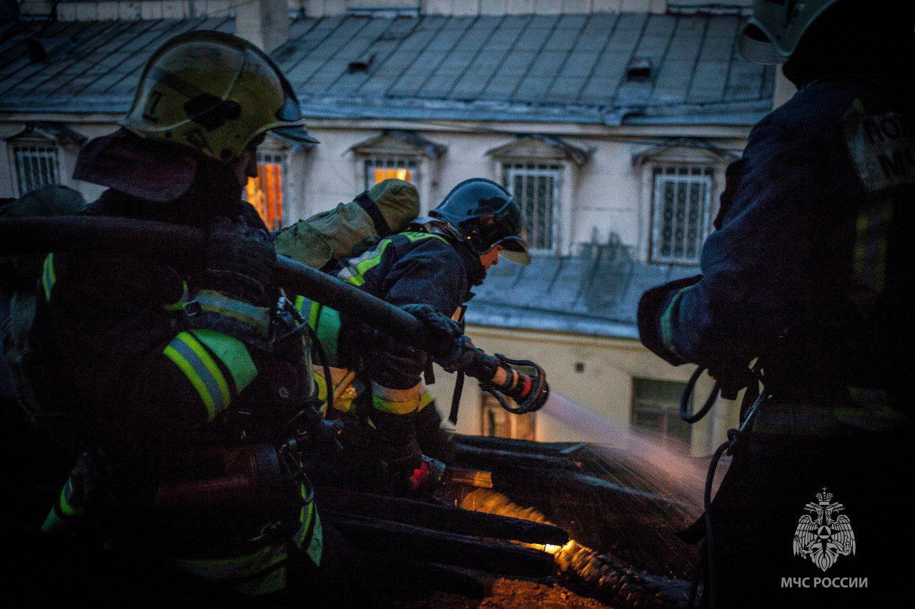 Герои нашего времени. декабря в России отмечается День Героев Отечества Герои нашего времени. декабря в России отмечается День Героев Отечества