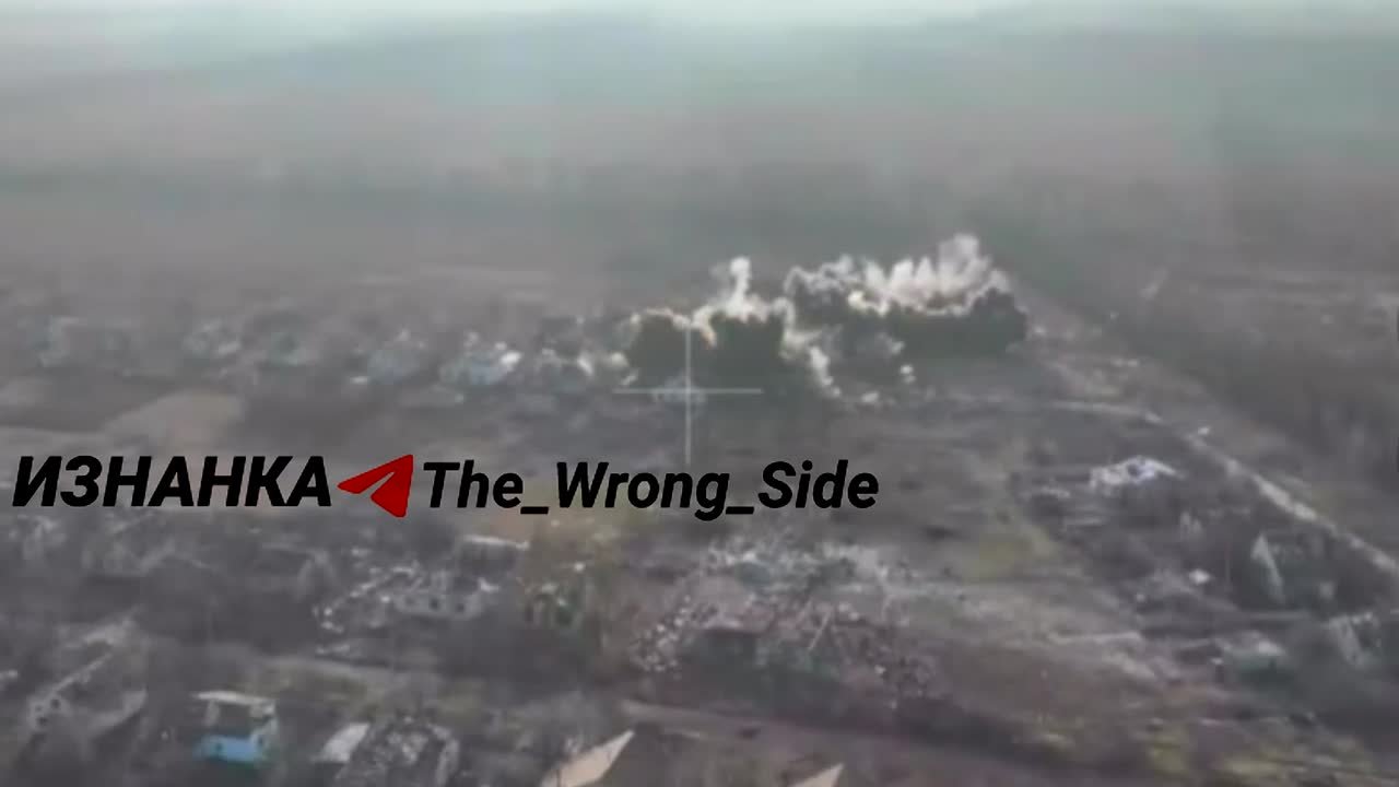 КрасивоеУничтожение сразу двух крупных ПВД ВСУ ударами ФАБ-500 в районе н.п. Вильча