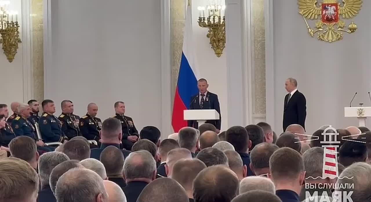 Русский лётчик-испытатель Леонид Чикунов выразил личную благодарность Верховному за возможность вновь заниматься любимым делом