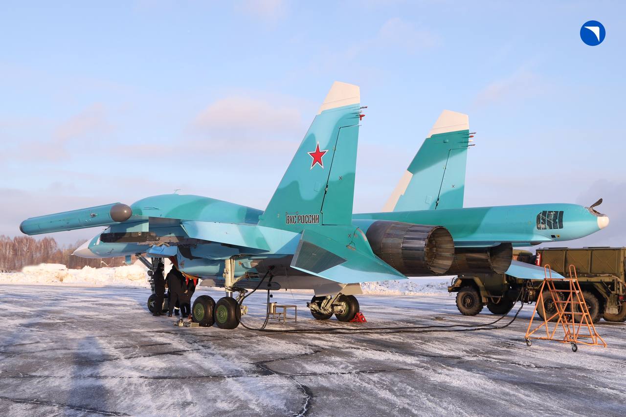 ОАК передала ВКС России партию самолетов Су-34 ОАК передала ВКС России партию самолетов Су-34