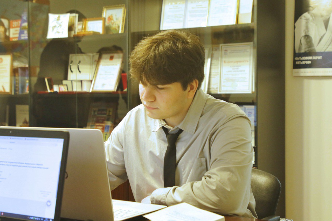 В СанктПетербургской избирательной комиссии состоялся второй тур регионального этапа Всероссийской олимпиады школьников «Софиум» В СанктПетербургской избирательной комиссии состоялся второй тур регионального этапа Всероссийской олимпиады школьников «Софиум»