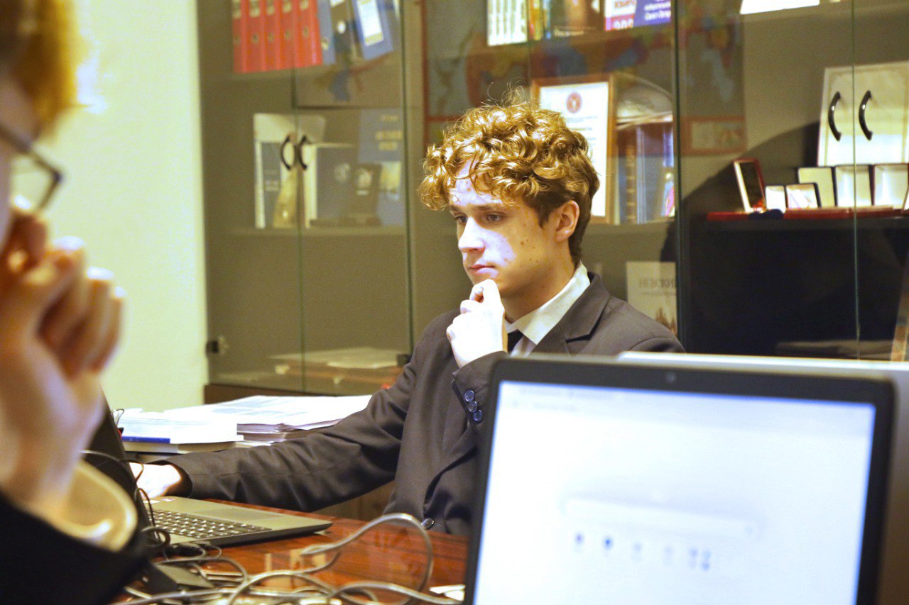 В СанктПетербургской избирательной комиссии состоялся второй тур регионального этапа Всероссийской олимпиады школьников «Софиум» В СанктПетербургской избирательной комиссии состоялся второй тур регионального этапа Всероссийской олимпиады школьников «Софиум»