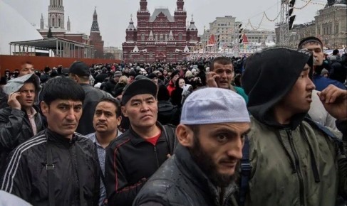 У мигрантов не должно быть никакой своей идентичности – Малофеев