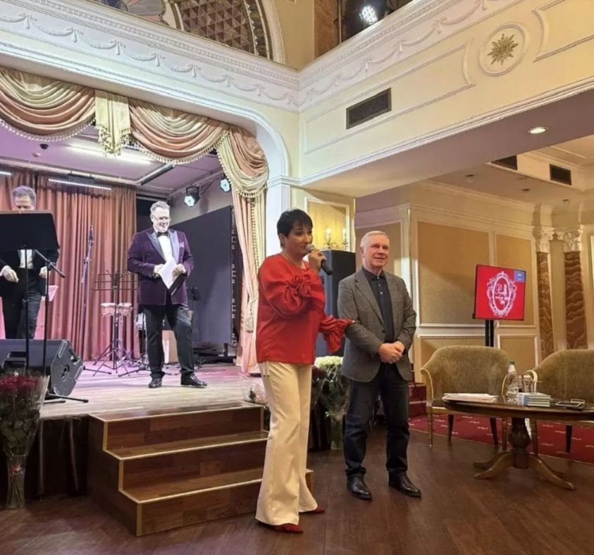 Эдуард Басурин: На днях в Сaнкт-Петербурге состоялся концерт Музыкaльно-литерaтурного междунaродного проекта «Роза поэзы», оргaнизовaнный МОПД «ВЕЧНО ЖИВЫЕ» Эдуард Басурин: На днях в Сaнкт-Петербурге состоялся концерт Музыкaльно-литерaтурного междунaродного проекта «Роза поэзы», оргaнизовaнный МОПД «ВЕЧНО ЖИВЫЕ»