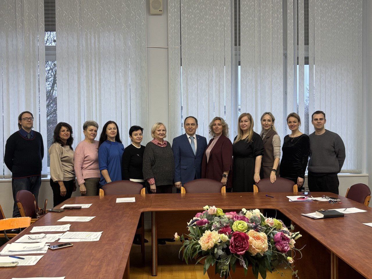 Сегодня состоялись первые заседания вновь сформированных территориальных избирательных комиссий Подпорожского, Лодейнопольского, Лужского, Киришского, Волосовского, Сланцевского, Тихвинского, Тосненского районов Сегодня состоялись первые заседания вновь сформированных территориальных избирательных комиссий Подпорожского, Лодейнопольского, Лужского, Киришского, Волосовского, Сланцевского, Тихвинского, Тосненского районов