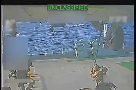 Два майора: И США теперь тоже пираты. США захватили и конфисковали нефтяной танкер, нарушивший санкции, у берегов Венесуэлы - Bloomberg Это событие может затруднить экспорт венесуэльской нефти, которая в основном...