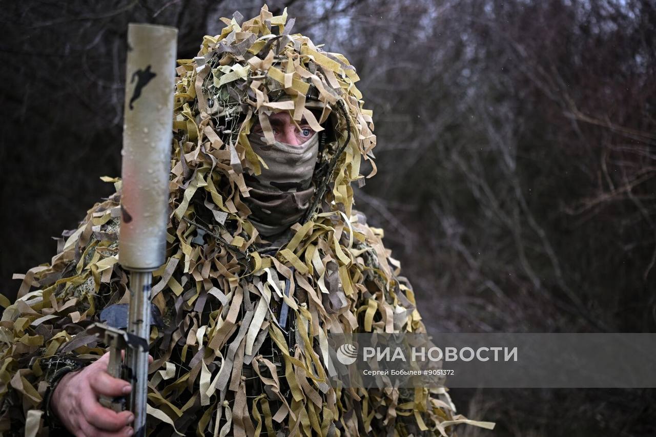 Боевая подготовка снайперской пары 25-й общевойсковой армии группировки войск «Запад» Боевая подготовка снайперской пары 25-й общевойсковой армии группировки войск «Запад»