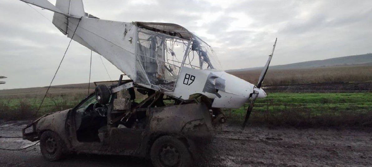 Транспортировка фюзеляжа того самого украинского БпЛА-камикадзе на базе легкомоторного самолёта посаженного в районе Селидово