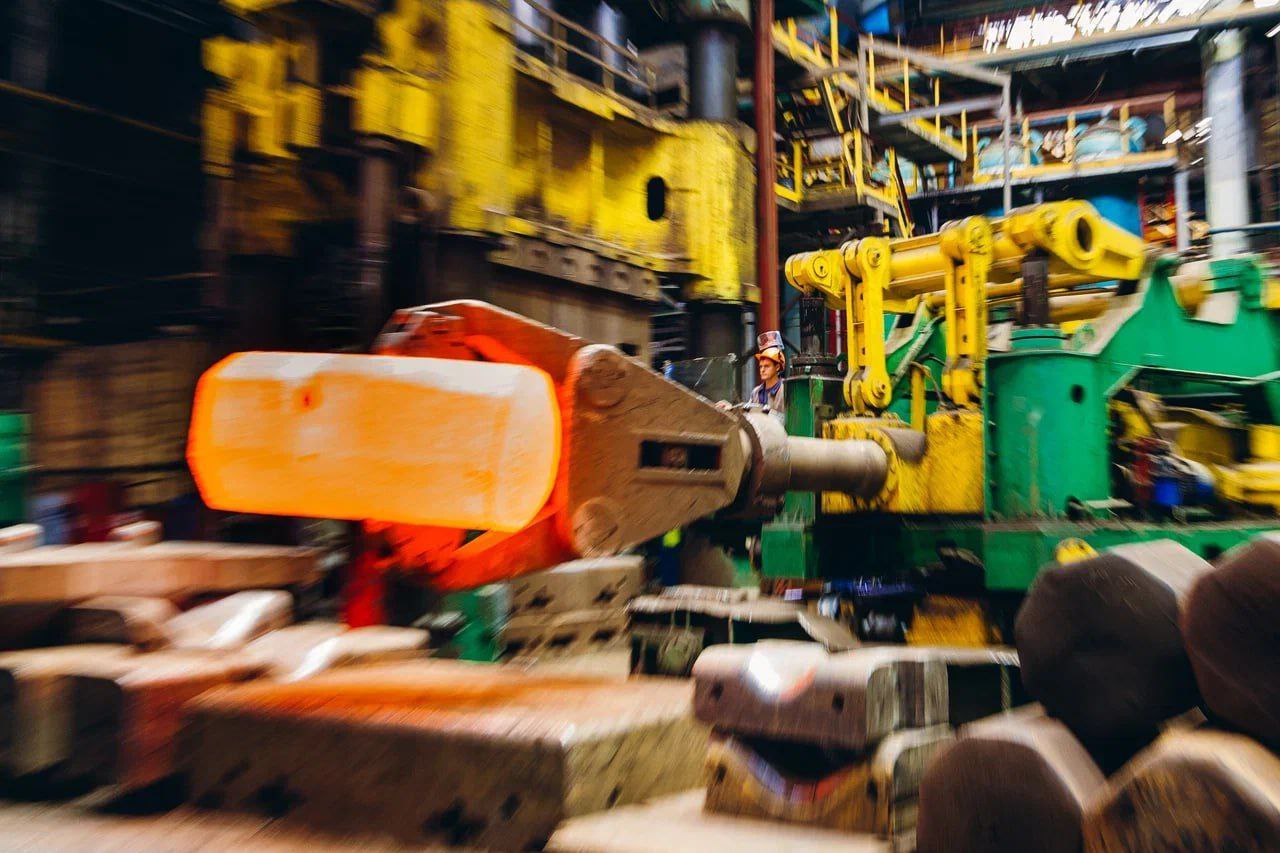 Любуемся «титаническим» производством! Любуемся «титаническим» производством!