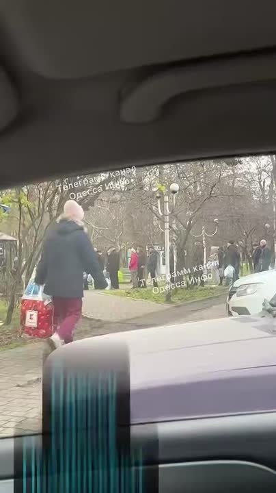 Юлия Витязева: Равнодушно? Да они скакали, как невменяемые, от радости по этому поводу! Еще и пытались качать ситуацию, пытаясь спровоцировать «водный майдан»!