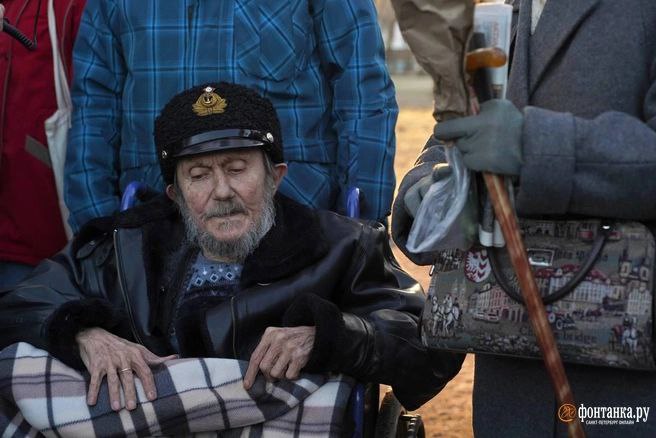 Сегодня – 200 лет со дня восстания декабристов Сегодня – 200 лет со дня восстания декабристов