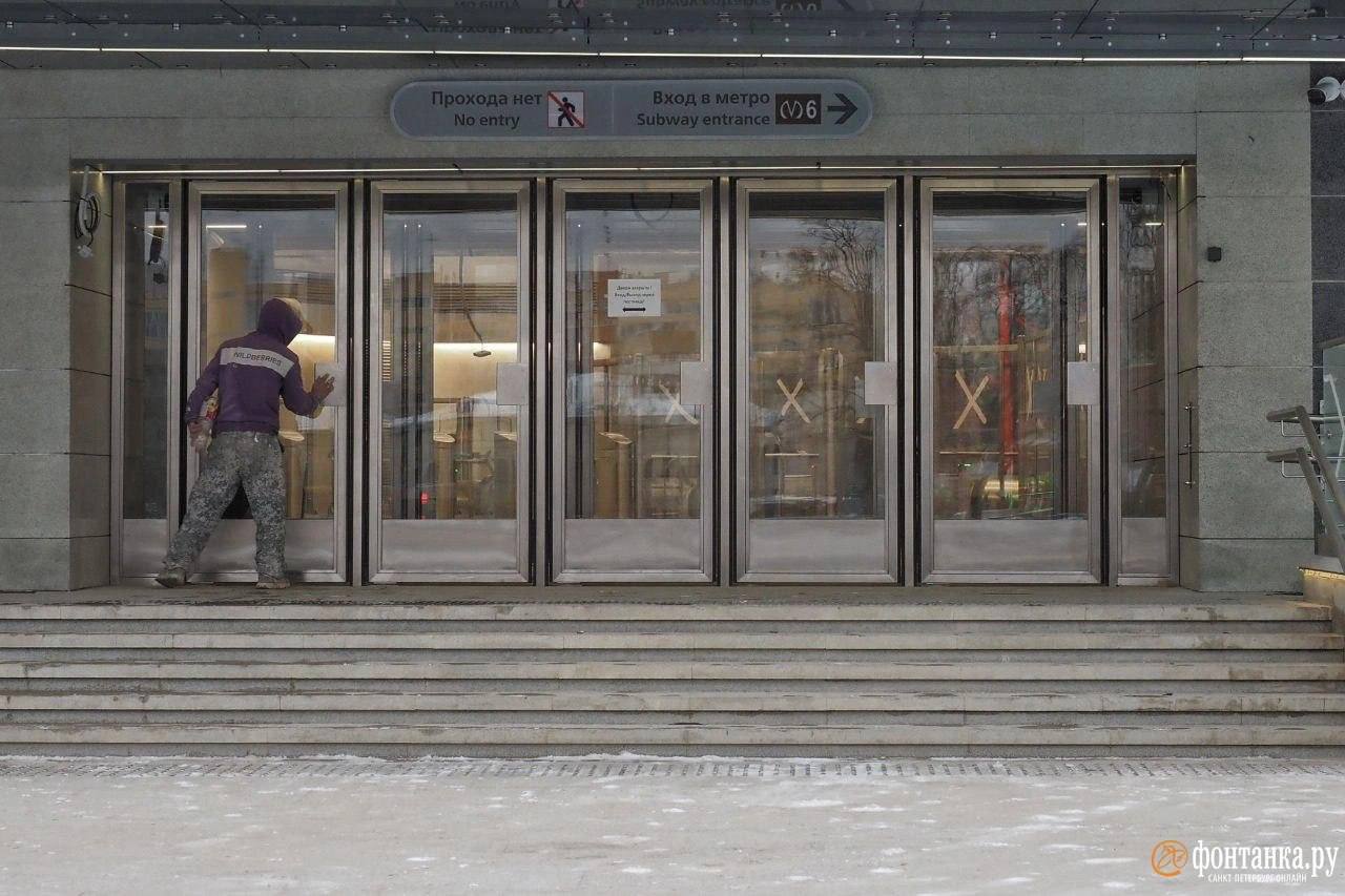 «Фонтанка» посмотрела, как сейчас выглядят вестибюли «Юго-Западной» и «Путиловской» «Фонтанка» посмотрела, как сейчас выглядят вестибюли «Юго-Западной» и «Путиловской»