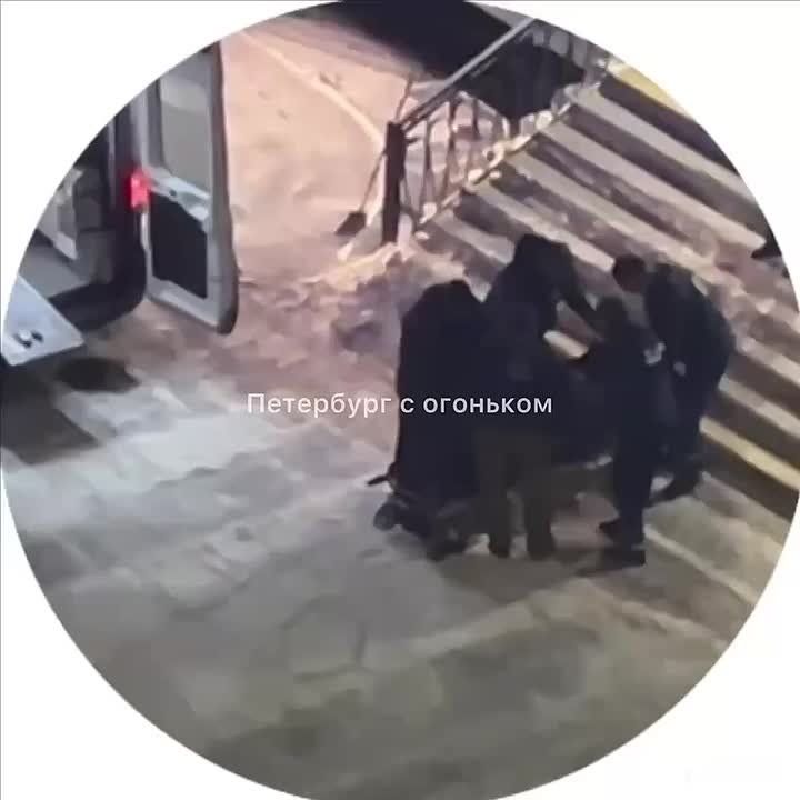 ������ ����� � ����� �� ������������� � ����� �191 � ����������, �� ���������������� ����������, �� 29-������ ����������� ���������� 15-������ ���������, ���������� ������� �������