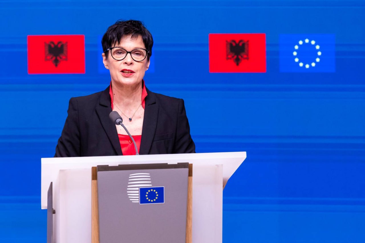 Ультиматум Сербии: Хотите в Евросоюз? Готовьте солдат воевать против России