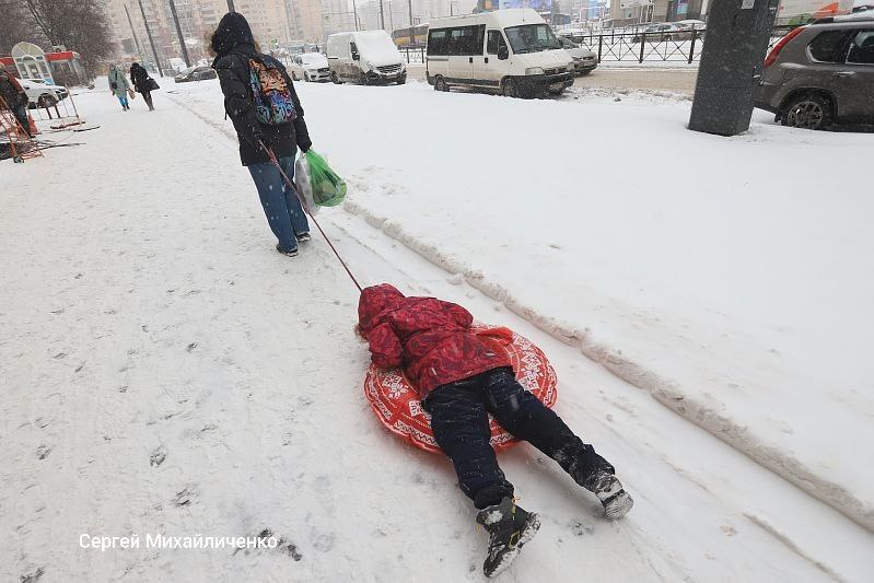 Первая жертва покатушек на ватрушках поступила в петербургскую больницу