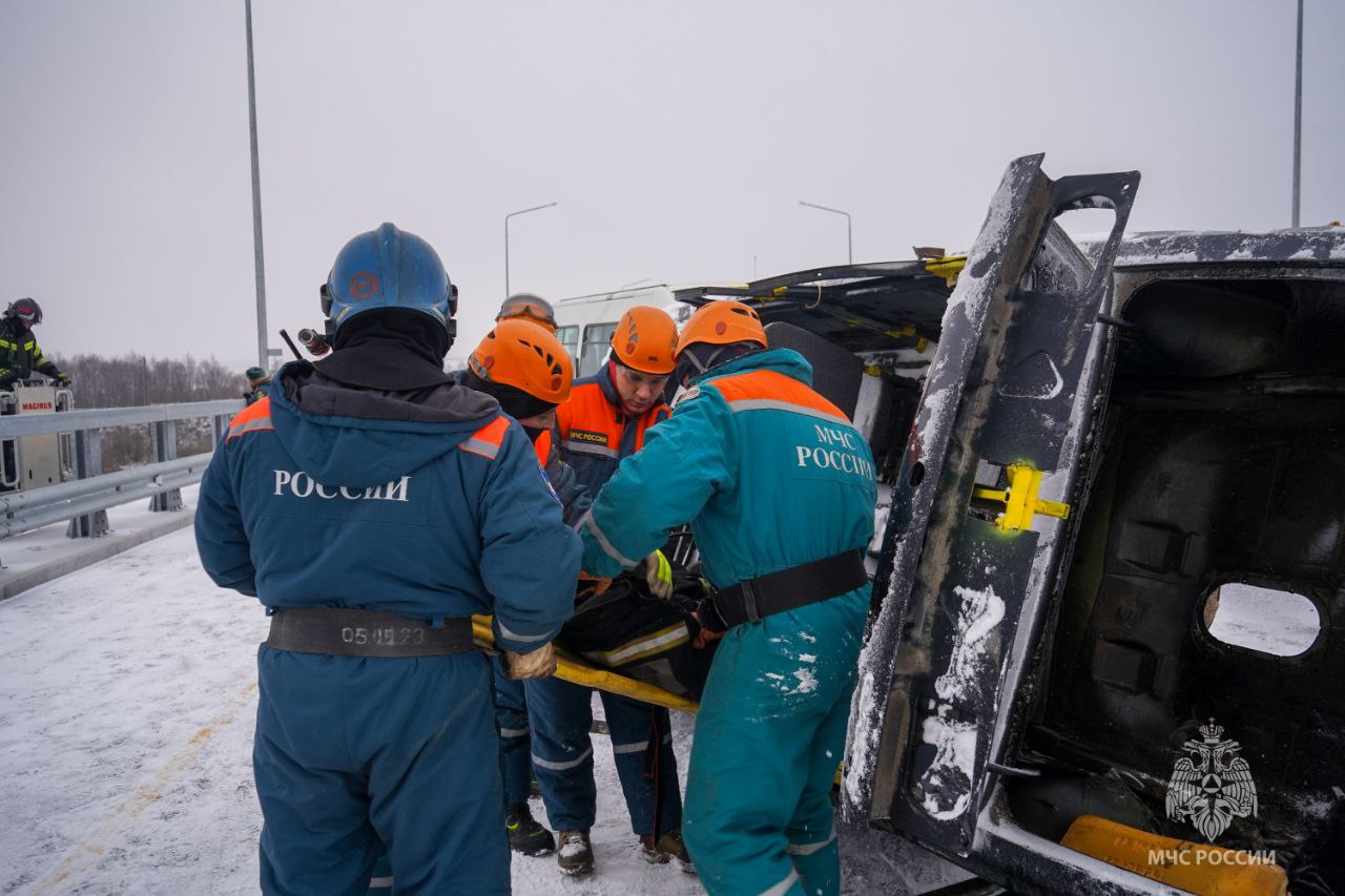 МЧС Санкт-Петербурга. Подписывайся на МЧС России в MAX | ВК МЧС Санкт-Петербурга. Подписывайся на МЧС России в MAX | ВК