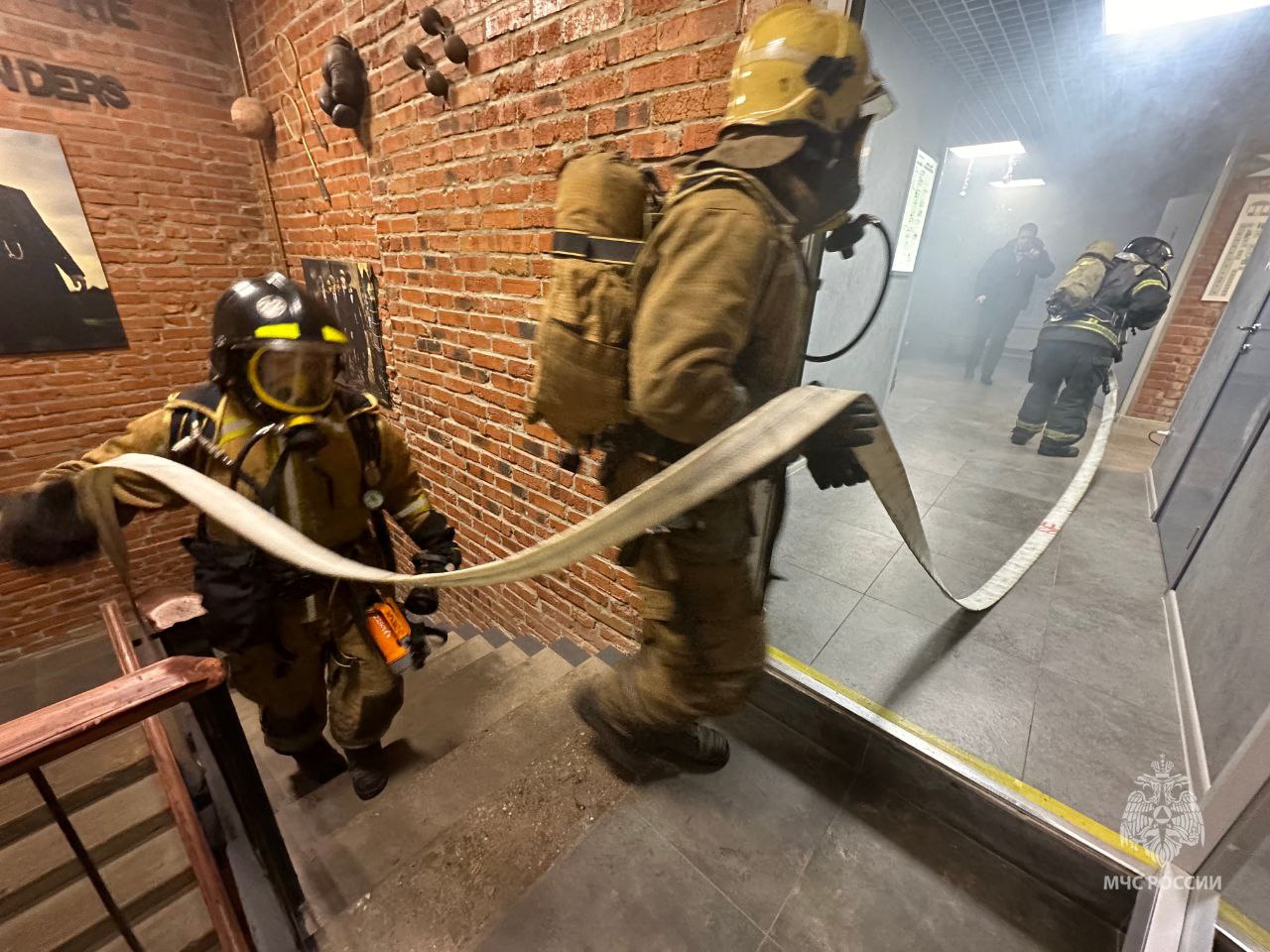 Условный пожар потушили на территории Торжковского рынка Условный пожар потушили на территории Торжковского рынка