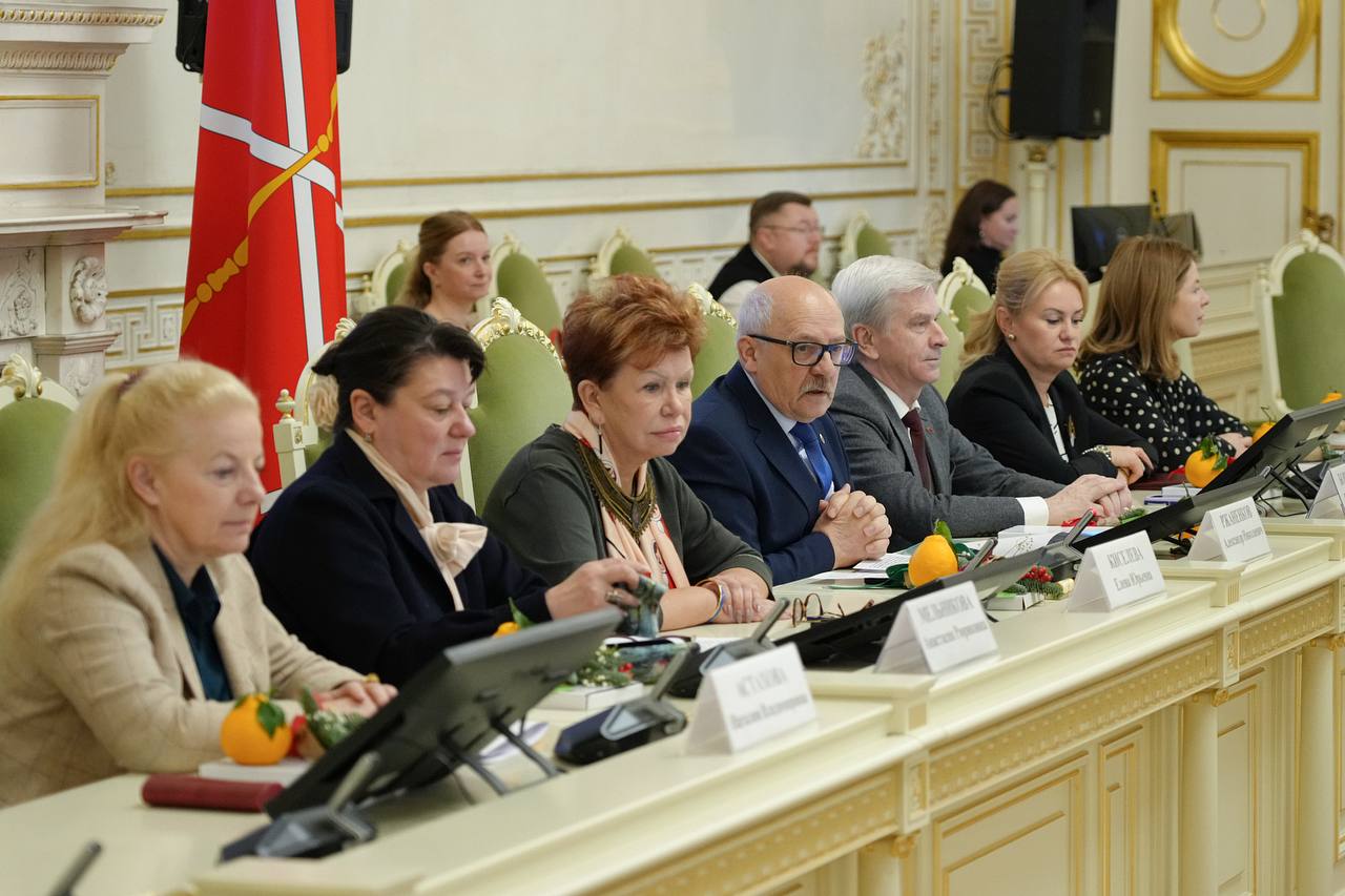 Постоянная комиссия по соцполитике и здравоохранению подвела итоги работы за 2025 год