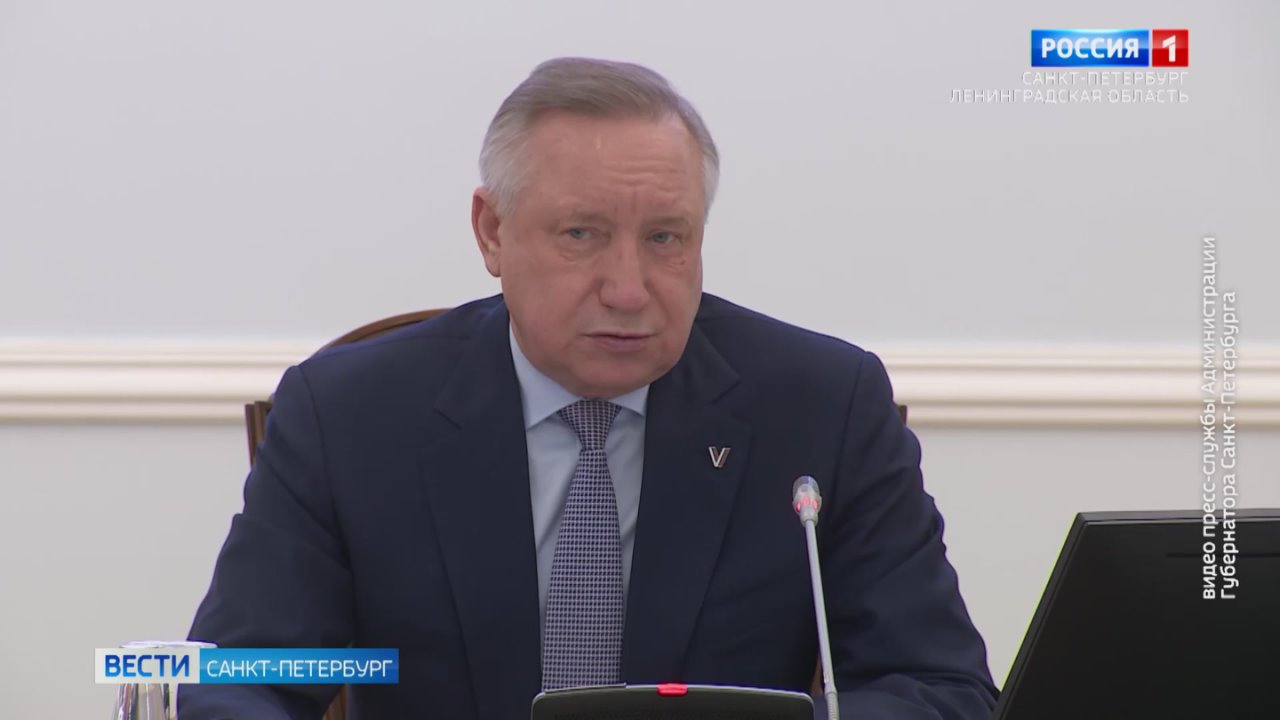 Александр Беглов поставил задачу обеспечить безопасность в Петербурге во время новогодних праздников