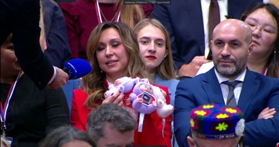 Два майора: Подготовка к общению Верховного с журналистами содержит Лабубу с лицом Набиулиной и иные кокошно-развлекательные моменты