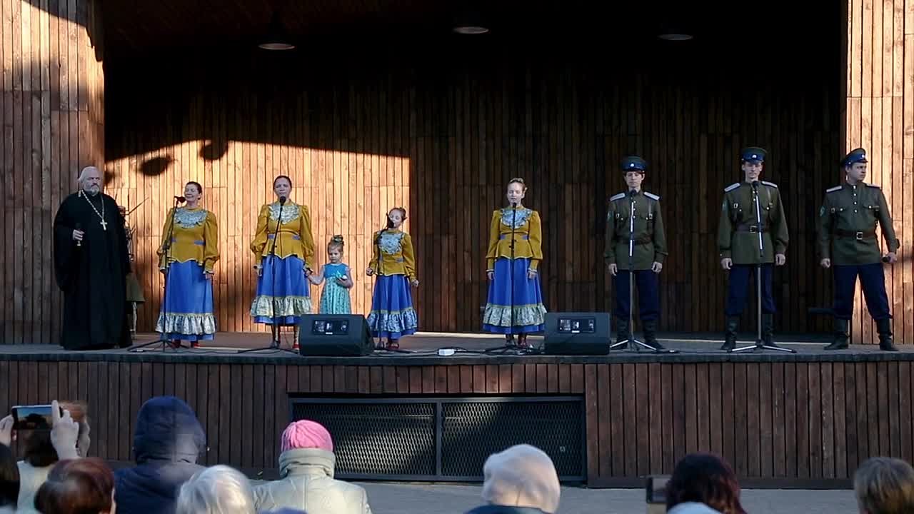 Салют! С вами Александр Ромашов и проект «Музыка для СВОих» при поддержке Telegram-канала «Мир Михаила Онуфриенко»