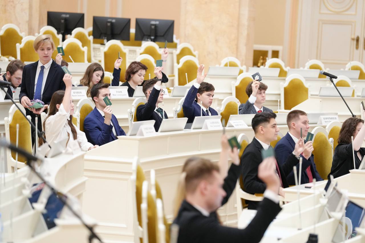 Молодёжный парламент при Законодательном Собрании подвёл итоги работы за 2025 год