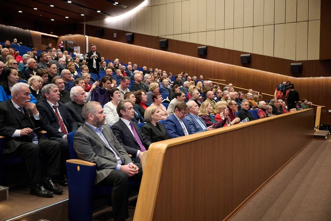 Ольга Любимова: Приняла участие в XII Съезде Союза кинематографистов России Ольга Любимова: Приняла участие в XII Съезде Союза кинематографистов России