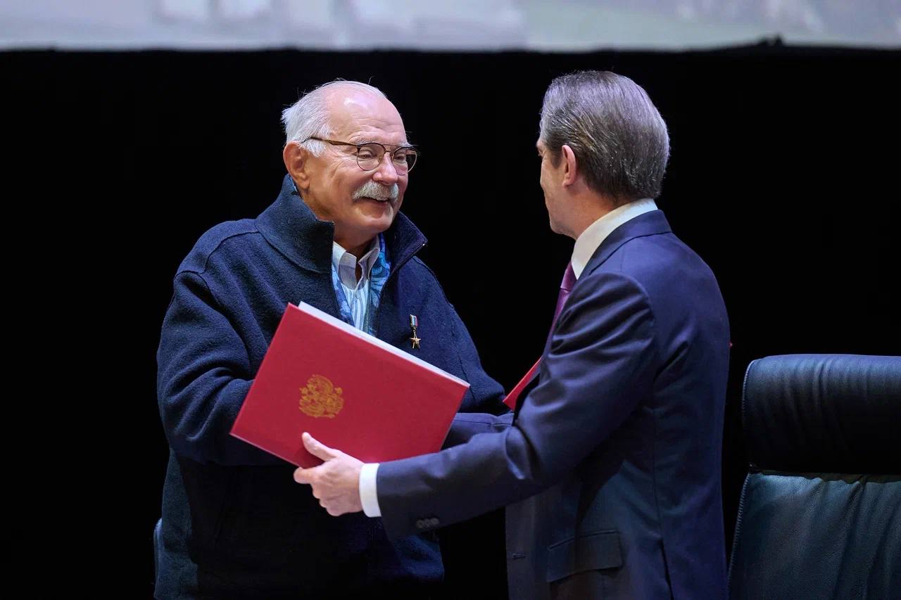 Ольга Любимова: Приняла участие в XII Съезде Союза кинематографистов России Ольга Любимова: Приняла участие в XII Съезде Союза кинематографистов России