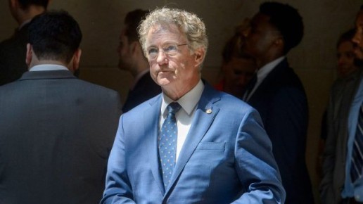 ����� �������: ������ MAGA ���������� �����������