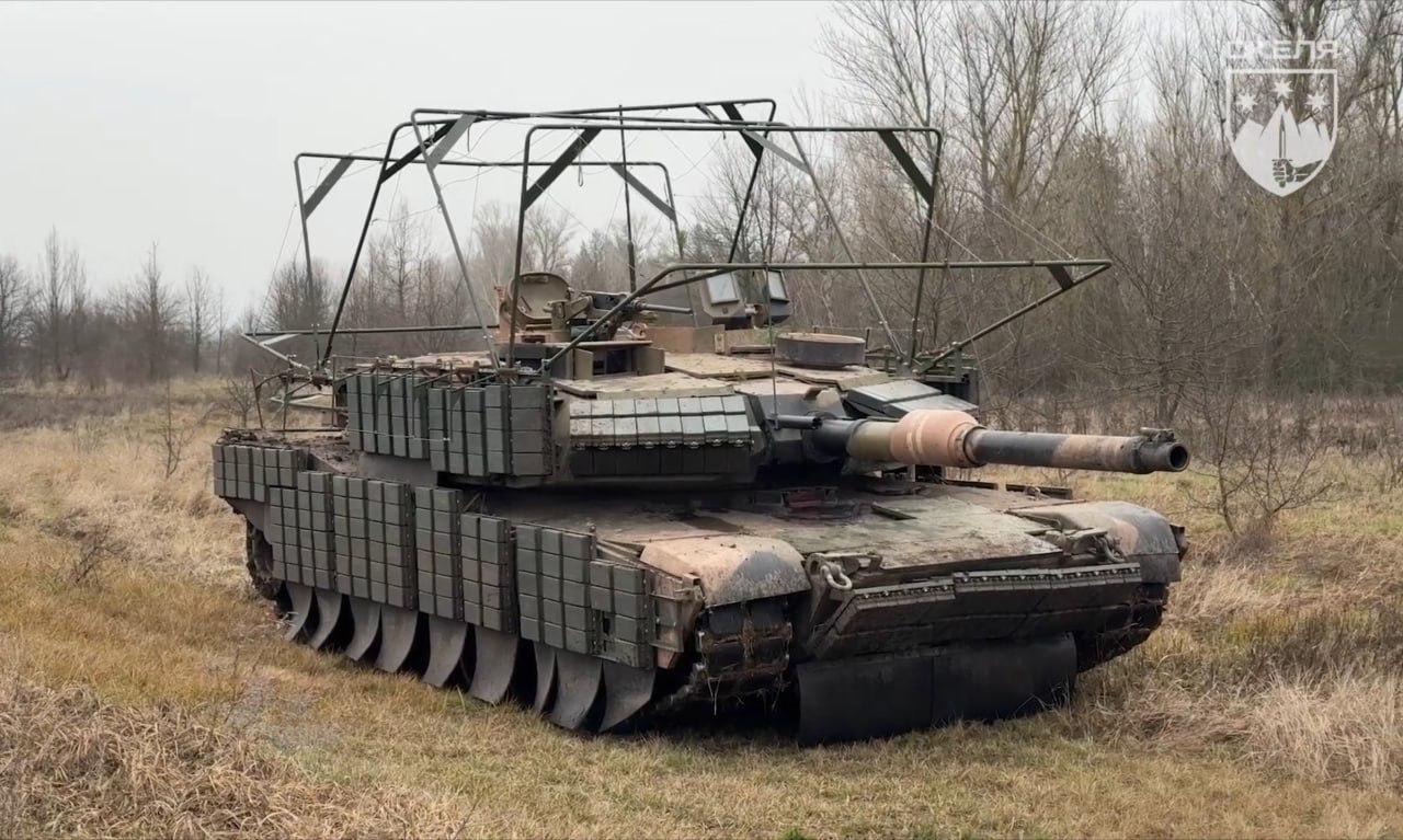 425-й ОШП «Скала», неудачно сходивший в контрнаступ под Покровск, показал последние кадры живых танков M1A1 AIM Abrams, поставленных Австралией 425-й ОШП «Скала», неудачно сходивший в контрнаступ под Покровск, показал последние кадры живых танков M1A1 AIM Abrams, поставленных Австралией