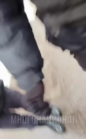 «Вам сюда нельзя, здесь намаз. Введен рамочный режим на время службы в мечети»