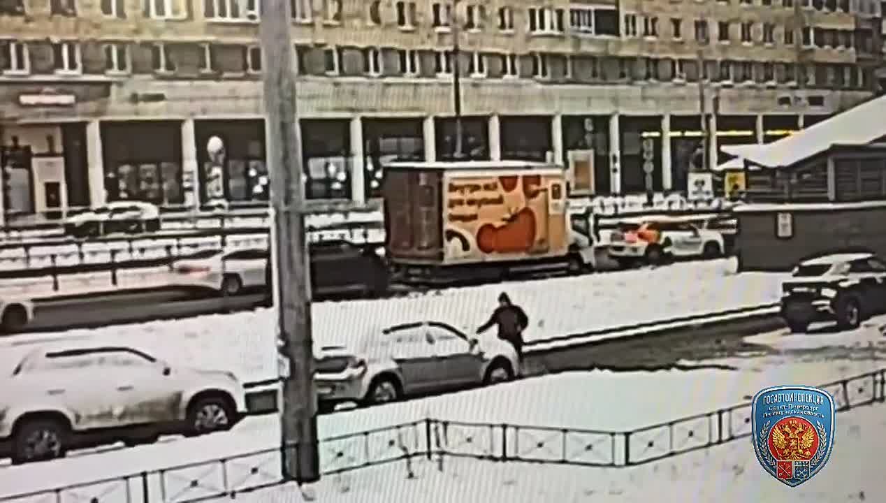 Сотрудники Госавтоинспекции задержали автоледи, скрывшуюся с места ДТП