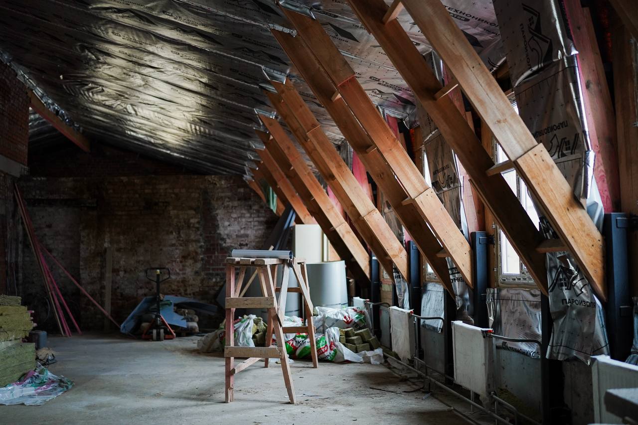 Начали день с рабочей планерки в Центре комплексного контроля городского хозяйства, обсудили основные цели и задачи на день по уборке города, планы по уборке крыш, а также подвели итоги работы в новогоднюю ночь Начали день с рабочей планерки в Центре комплексного контроля городского хозяйства, обсудили основные цели и задачи на день по уборке города, планы по уборке крыш, а также подвели итоги работы в новогоднюю ночь