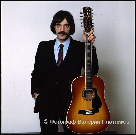 В Петербурге на 83-м году ушел из жизни легендарный фотограф Валерий Плотников В Петербурге на 83-м году ушел из жизни легендарный фотограф Валерий Плотников