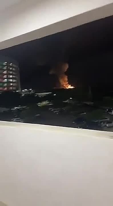 Юлия Витязева: Упс. Пишут, что ВВС США нанесли удары по столице Венесуэлы, Каракасу