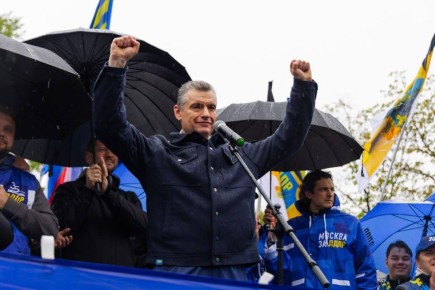 Юлия Витязева: В такие времена, как сейчас, хочется пожелать здоровья, сил, терпения и упорства на пути к нашей Победе!