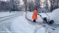 Петербург замело. Коммунальные службы продолжают работу в усиленном режиме