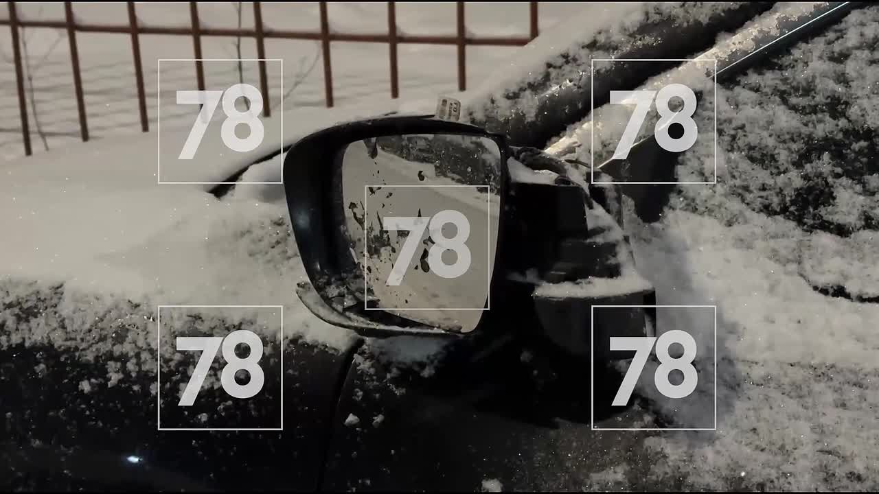 Водитель каршеринга протаранила несколько машин на Бокситогорской