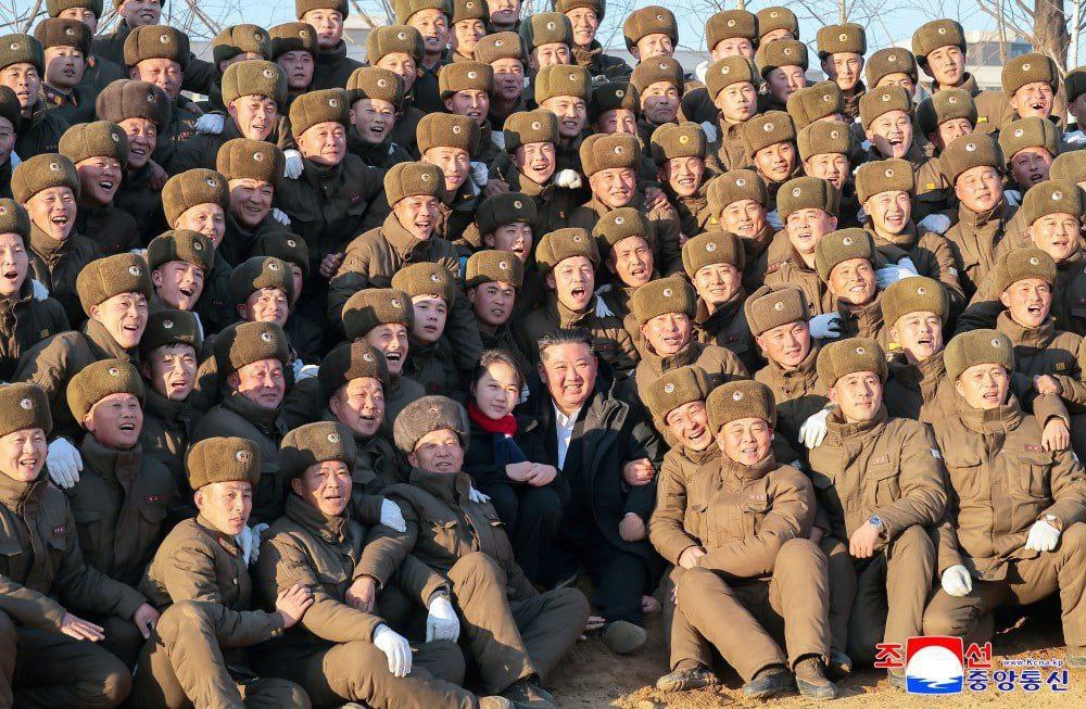 Ким Чен Ын посетил стройку музея посвящён участникам освобождения Курской области