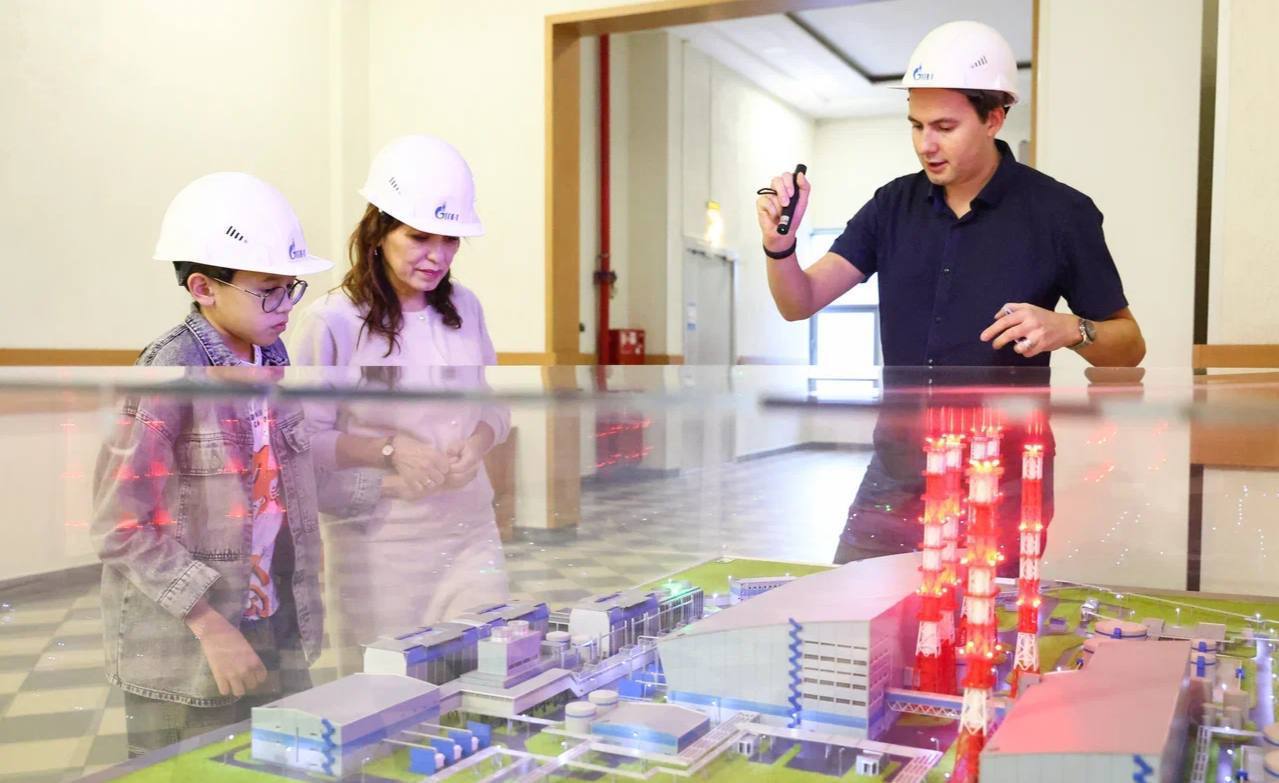 Сергей Цивилев исполнил мечту школьника из Татарстана посетить атомную подлодку Сергей Цивилев исполнил мечту школьника из Татарстана посетить атомную подлодку