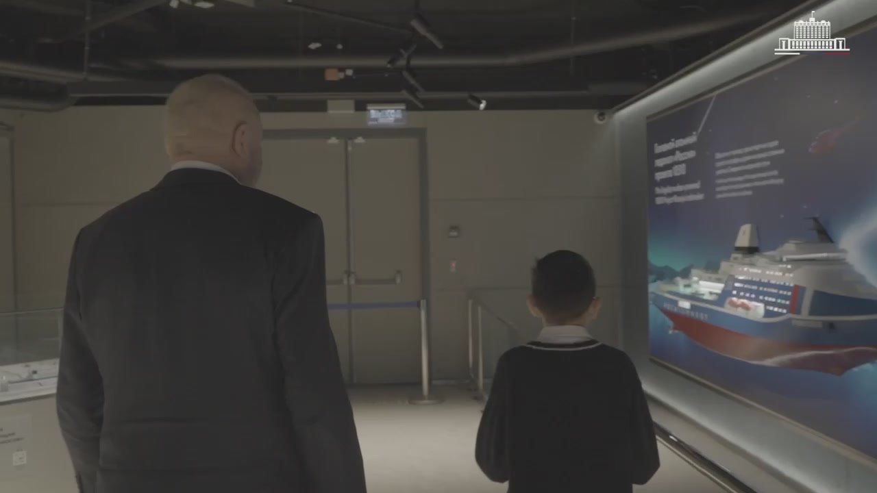 Сергей Цивилев исполнил мечту школьника из Татарстана посетить атомную подлодку