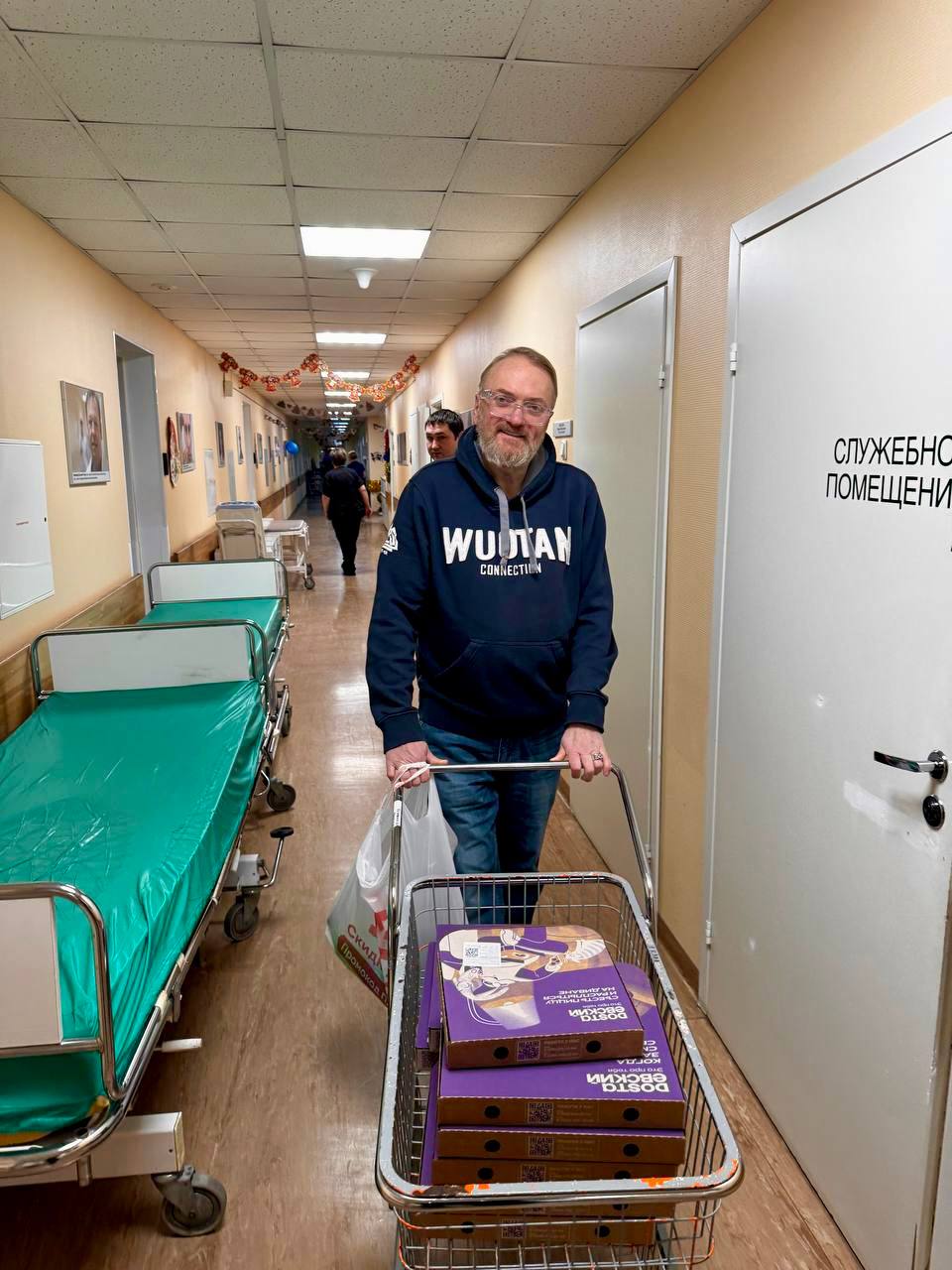 Виталий Милонов: Рождественское тепло для тех, кто защищает страну Виталий Милонов: Рождественское тепло для тех, кто защищает страну