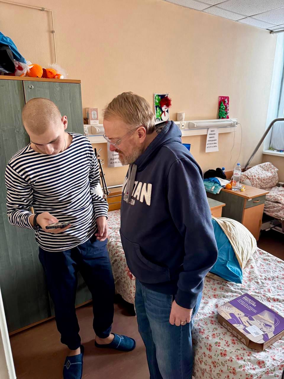 Виталий Милонов: Рождественское тепло для тех, кто защищает страну Виталий Милонов: Рождественское тепло для тех, кто защищает страну